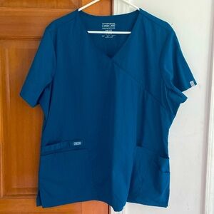NWOT! Cherokee flex work wear women’s teal scrub top, size XL!